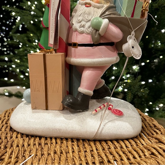 Cupcakes & Cashmere Santa candy cane figure sculpture Christmas Holiday - Picture 9 of 17